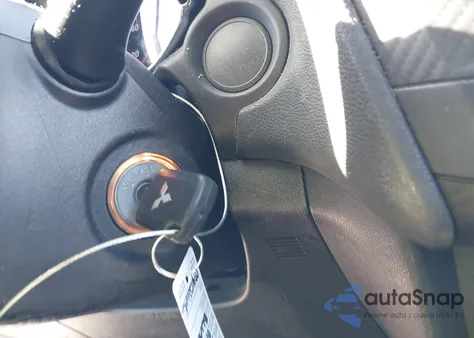 2017 Mitsubishi Outlander Sport 2.0 Le z USA, uszkodzony, nr VIN JA4AP3AU0HZ031365